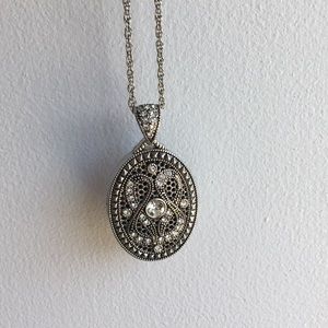 Necklace 30” chain. Antique style.